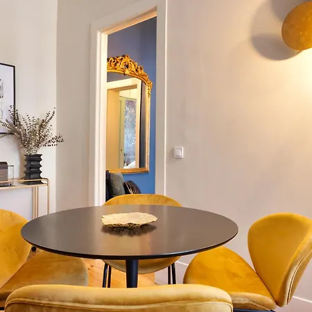 شقة 2br In Cardosas - Balcony - 1t