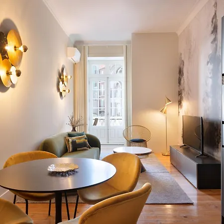 42 1t Cardosas Block Historic Ap * Porto