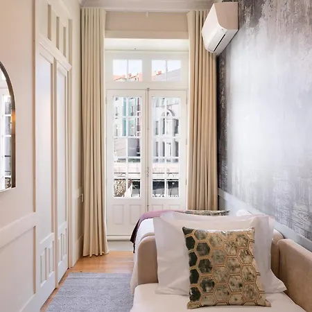 Apartment 42 1t Cardosas Block Historic Ap *