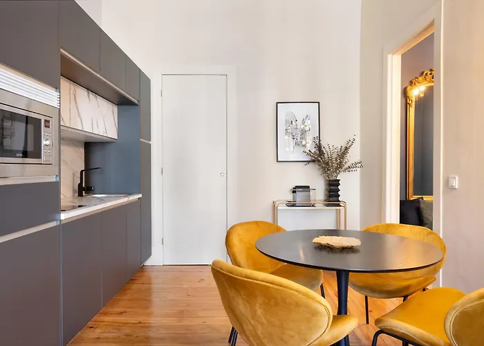 42 1t Cardosas Block Historic Ap